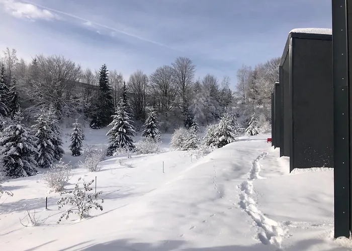 Nest In Garana - Cardinal House