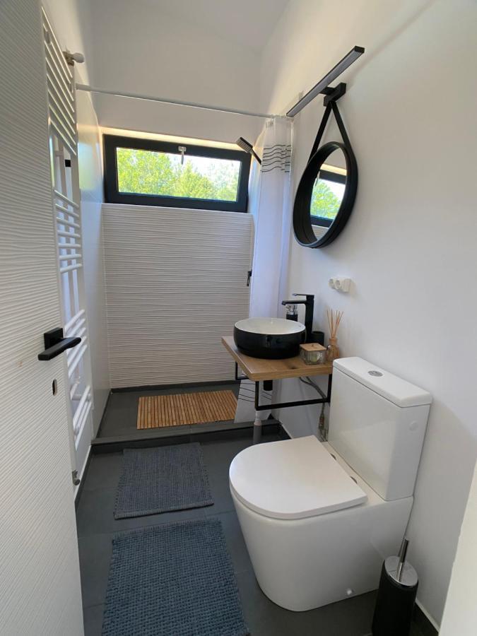 Nest In - Cardinal House Holiday home *